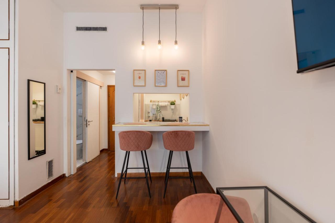 Amalia'S House, Cozy Studio Apartment In Brera Milão Exterior foto